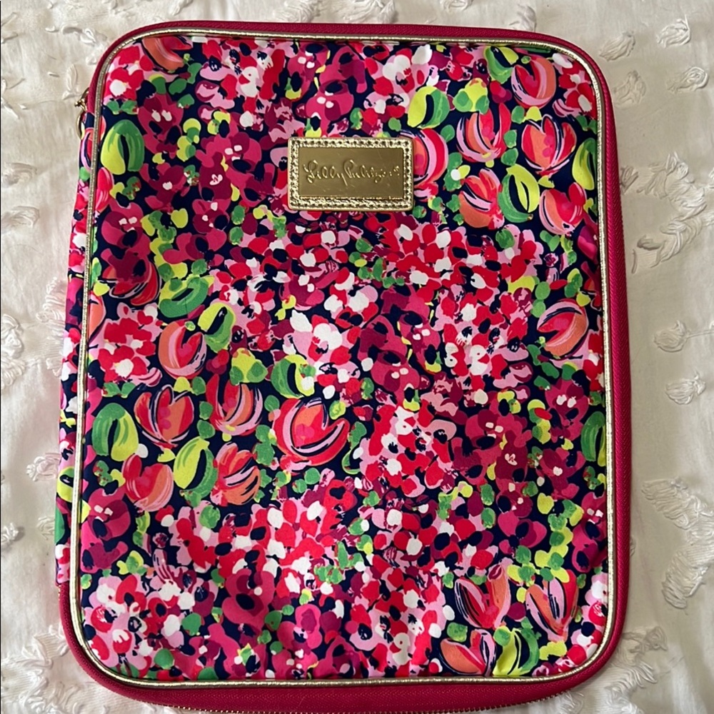 Lilly Pulitzer Vibrant Floral Pouch